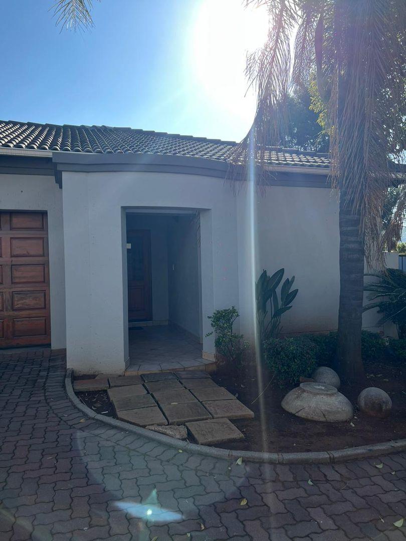 3 Bedroom Townhouse to rent in Eldo Glen P24108321176