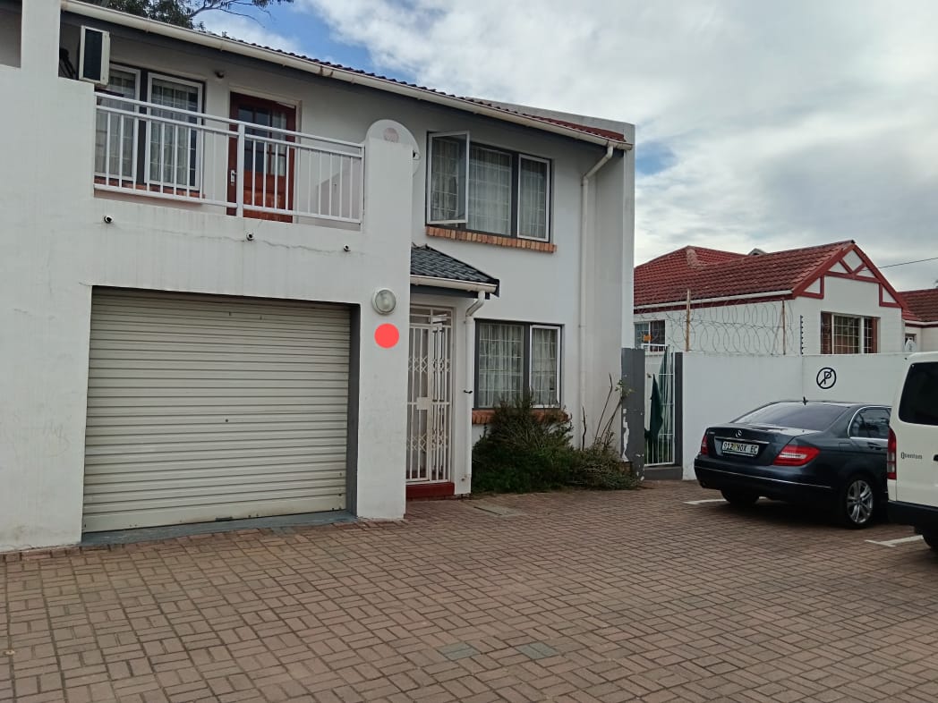 3 Bedroom Apartment / flat for sale in King Williams Town Central P24