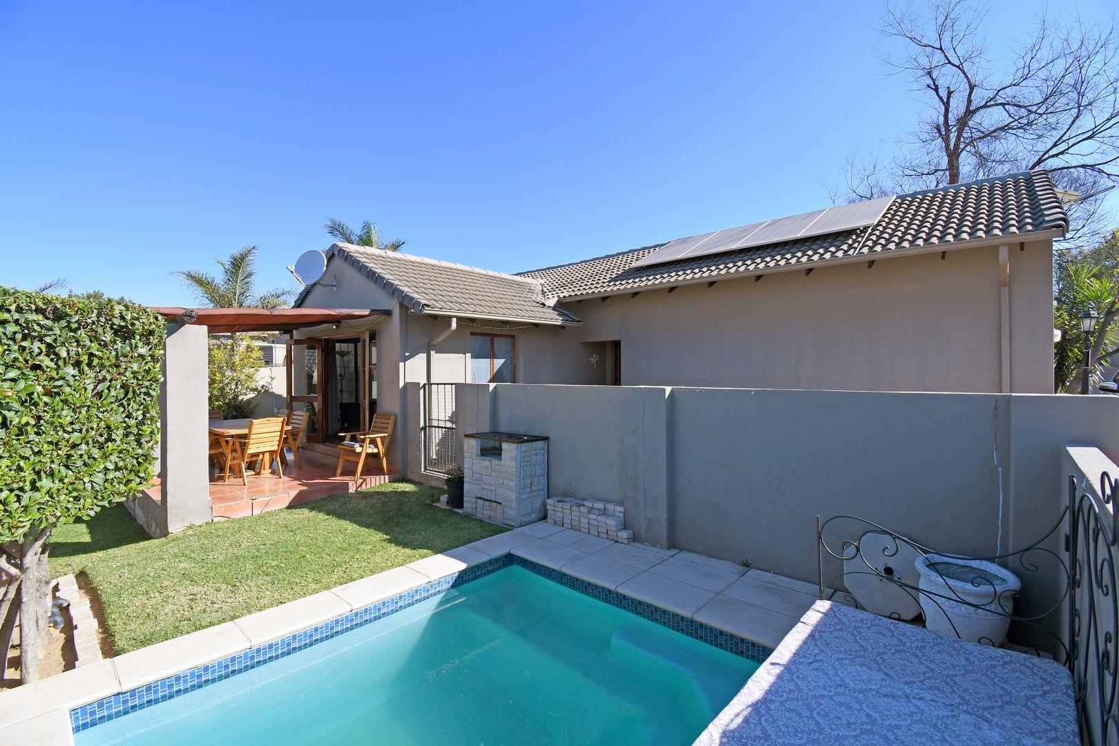 2 Bedroom Townhouse for sale in North Riding 18 Mio Bella, 153