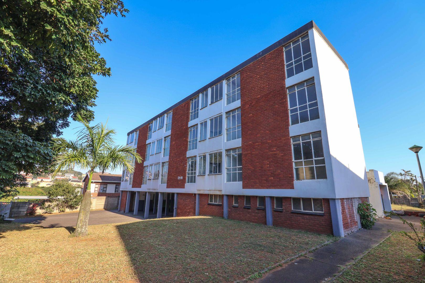 24 Bedroom Apartment / flat for sale in Bluff P24114663138