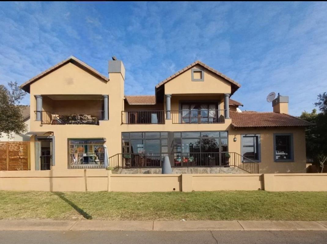 4 Bedroom House for sale in Brooklands Lifestyle Estate P24114663174