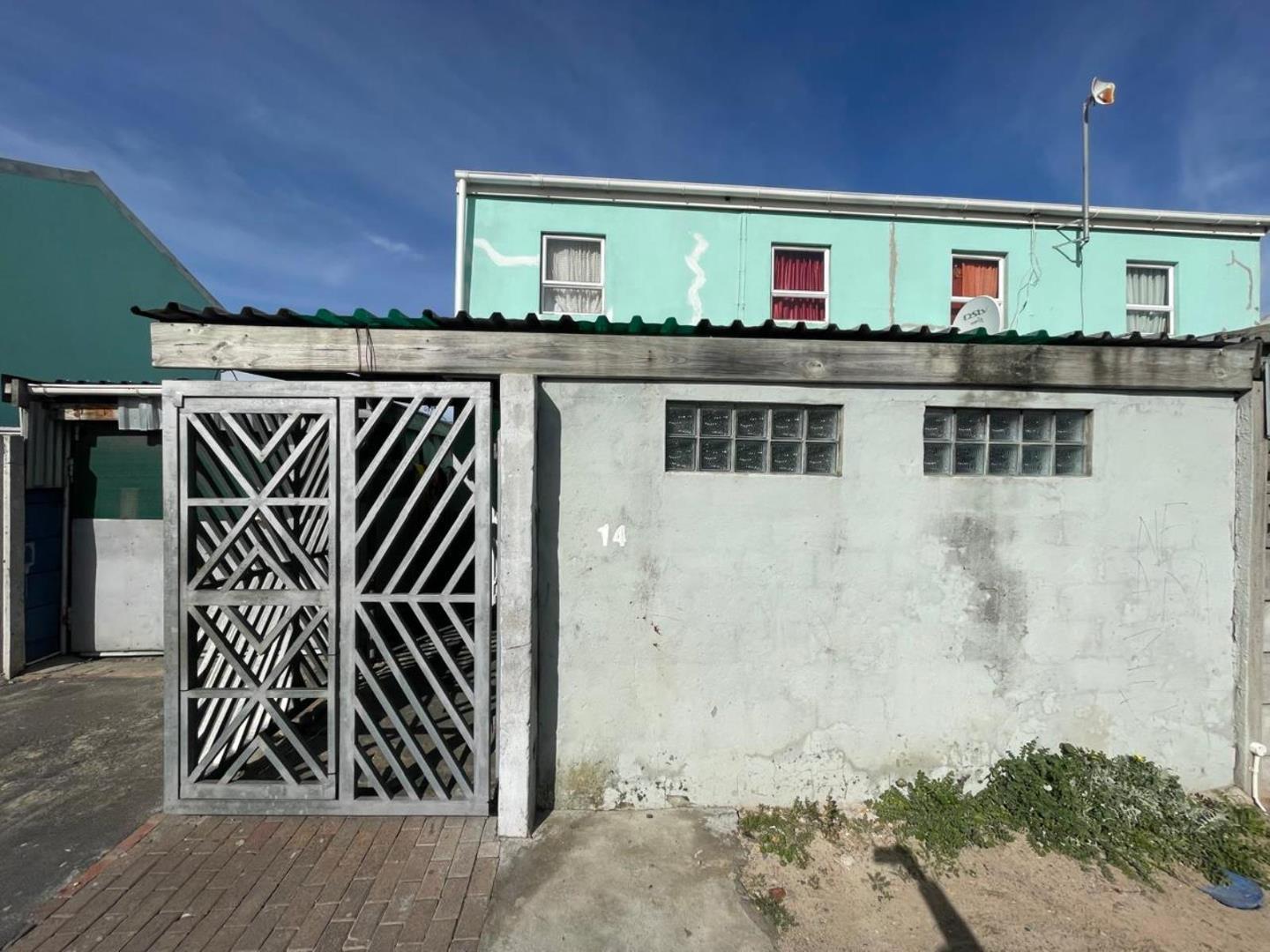 3 Bedroom House for sale in Eastridge P24114664716