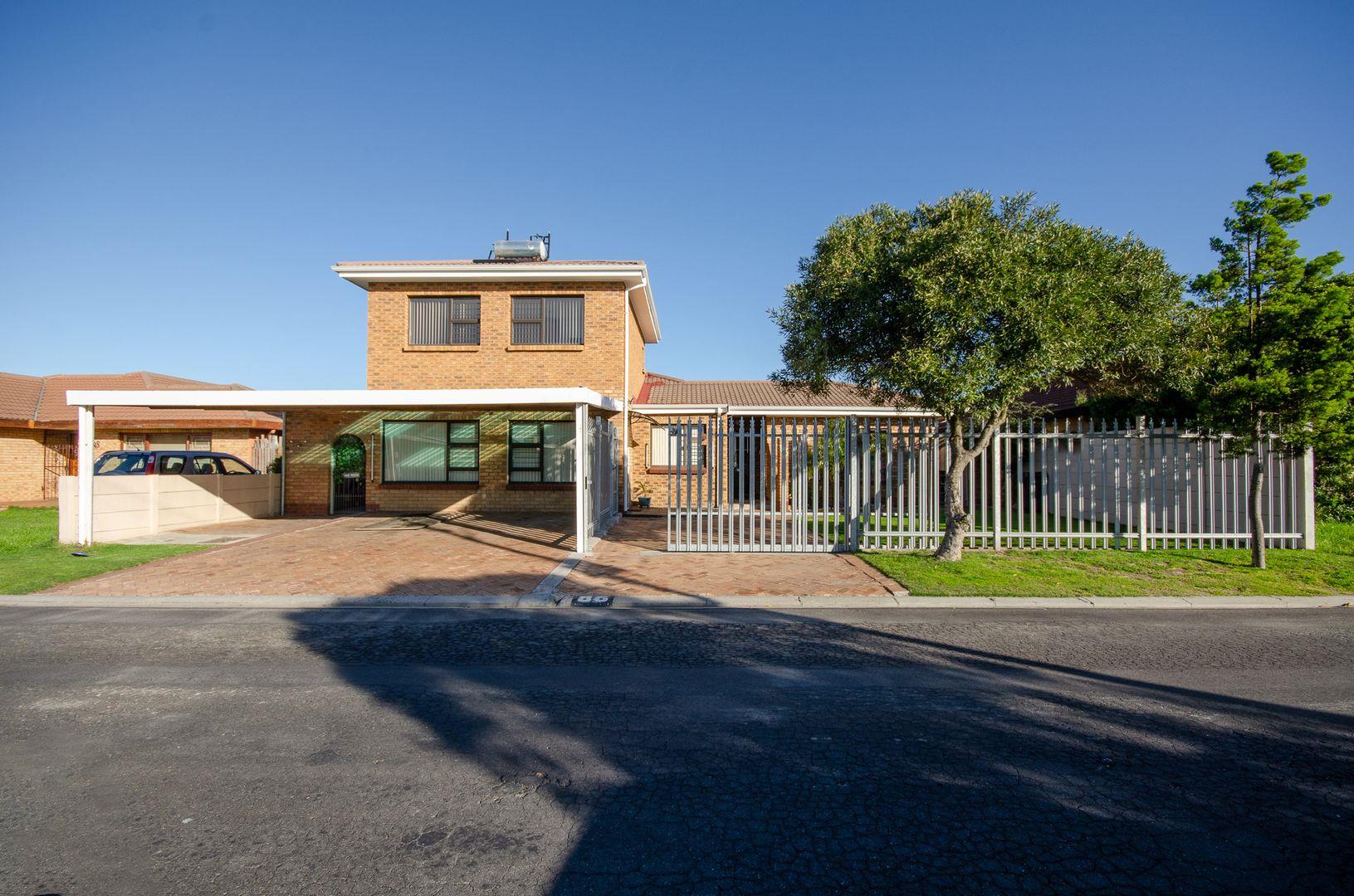 5 Bedroom House for sale in Goodwood Estate 86 Van Rensburg Road