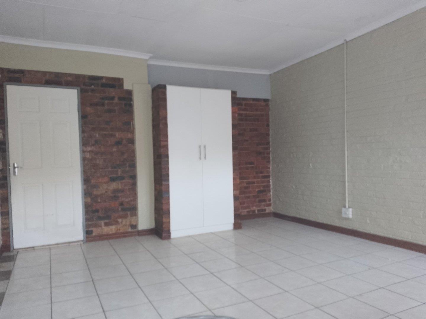 Clayville Property Apartments / flats to rent in Clayville