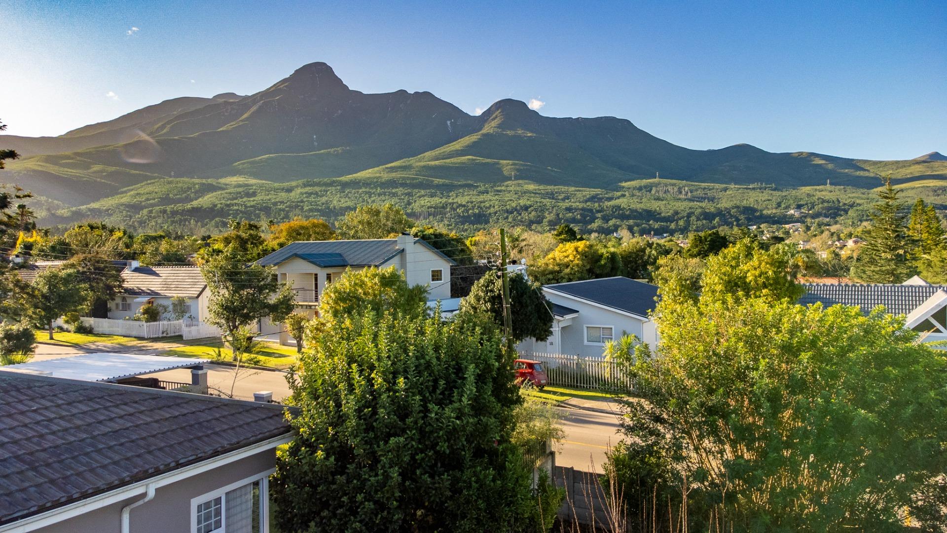 2 Bedroom House for sale in Fernridge P24114668124