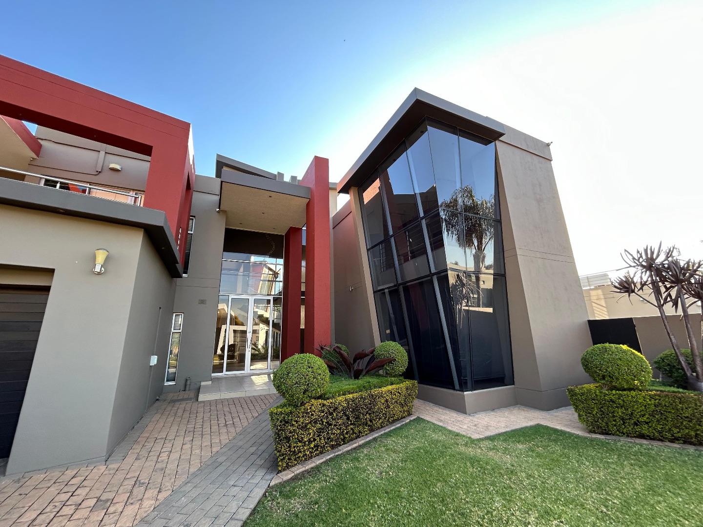 4 Bedroom House to rent in Silver Lakes P24114669105