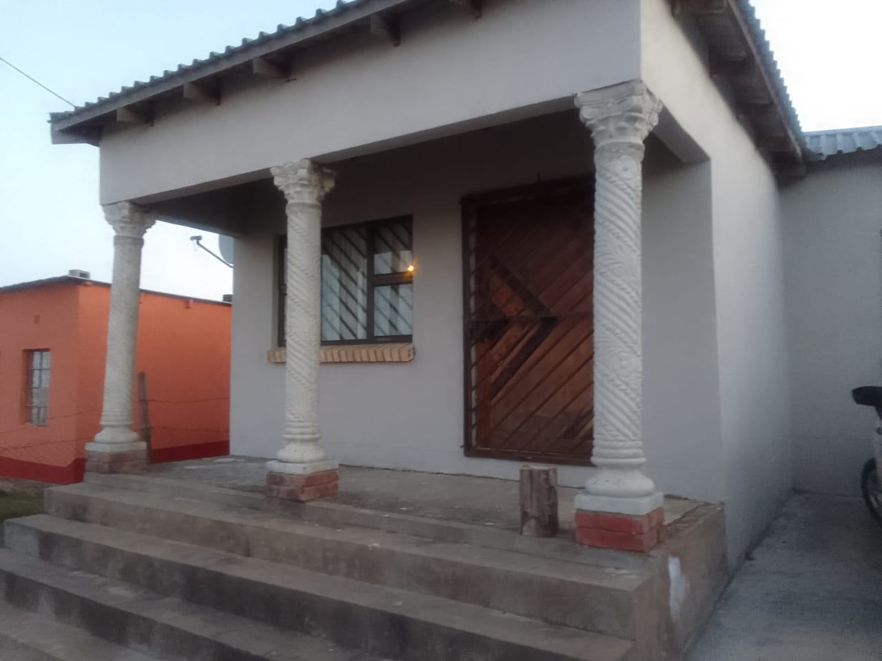 Mbekweni, East London Property Property and houses for sale in Mbekweni, East London