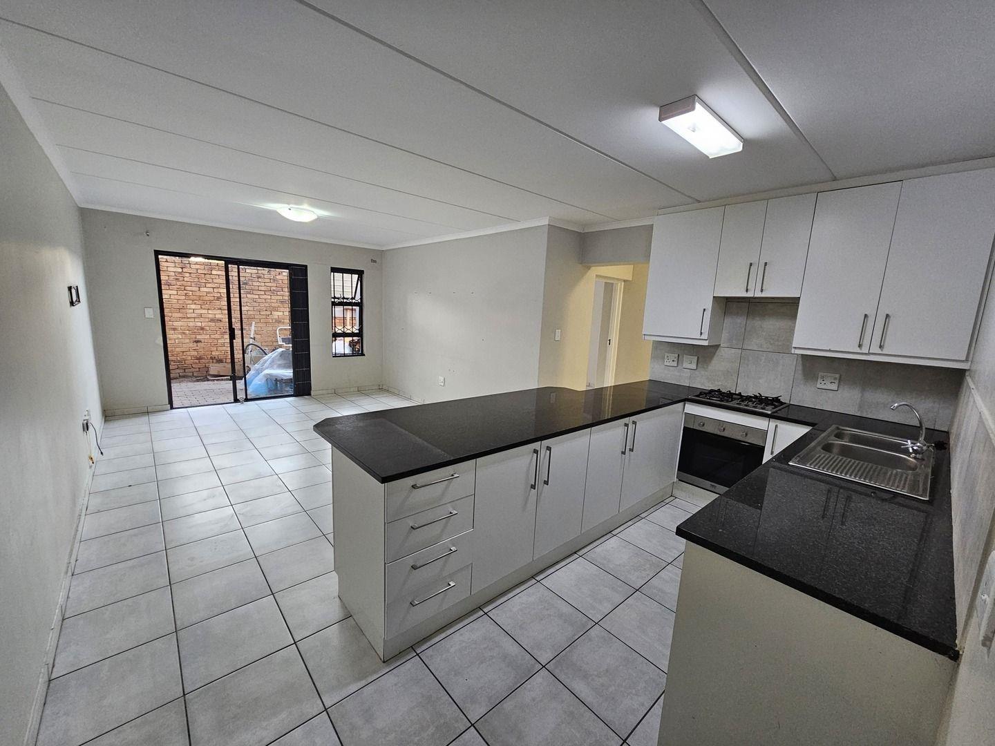 Townhouses for sale in Benoni Benoni Property