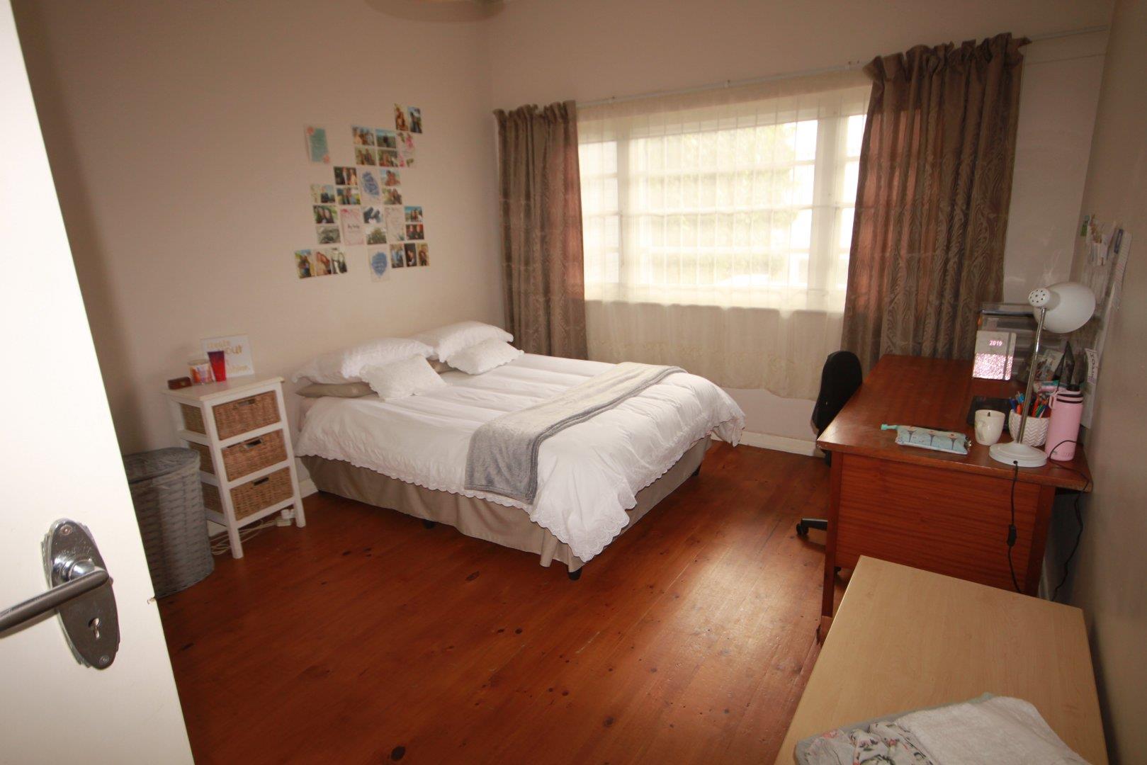 Rosebank, Cape Town Property Apartments / flats to rent in Rosebank