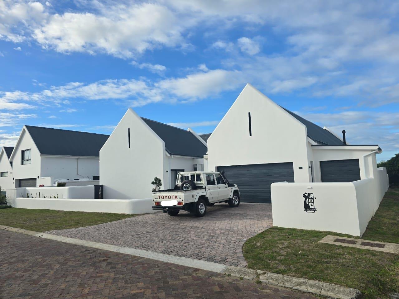 3 Bedroom House for sale in St Francis Links 7 Portrush Rd P24114669276