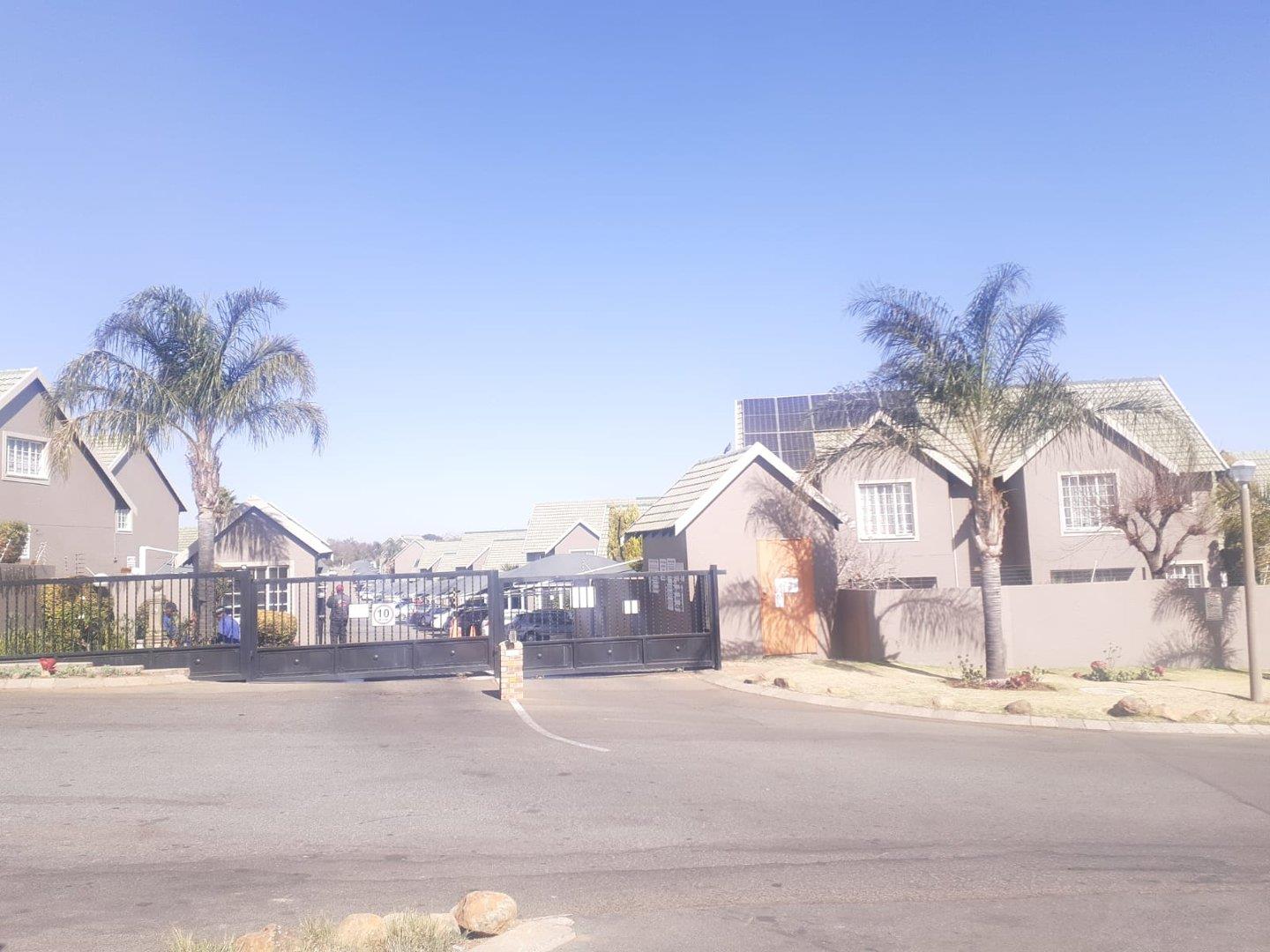 Bassonia Rock Property Property and houses to rent in Bassonia Rock