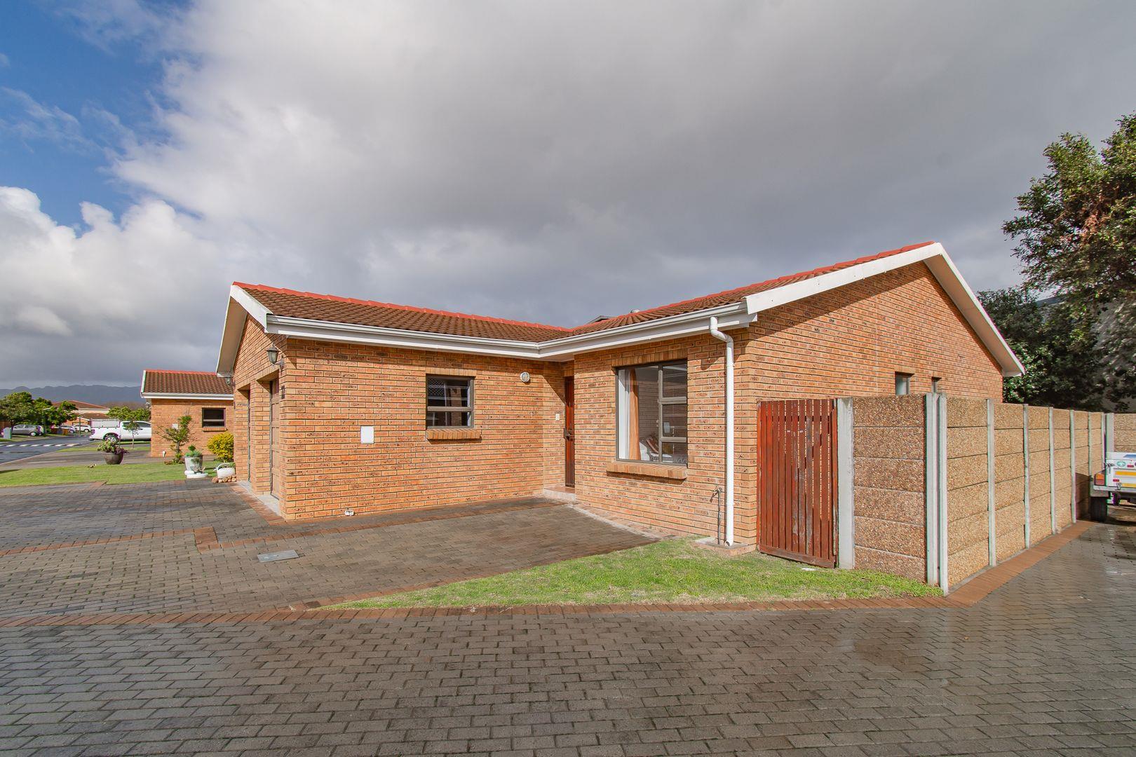 2 Bedroom Townhouse for sale in Heritage Park 22 Heritage Villas, 14