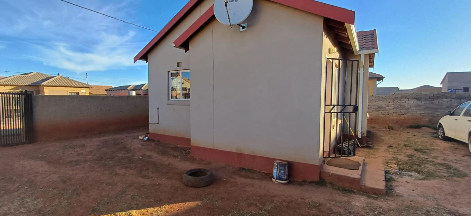 Beverley Hills, Evaton Property Property and houses for sale in