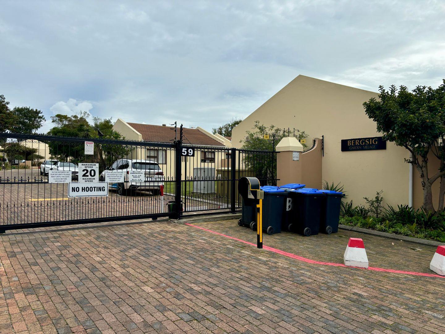 Amanda Glen, Bellville Property Property and houses for sale in