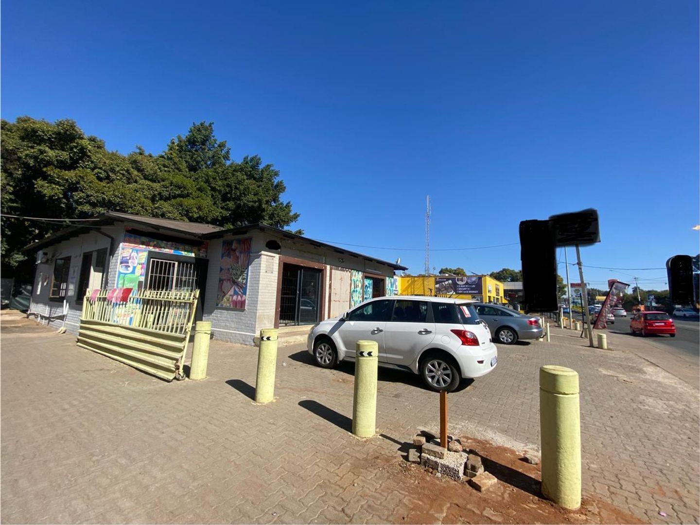 Commercial property for sale in Pretoria North P24114676297