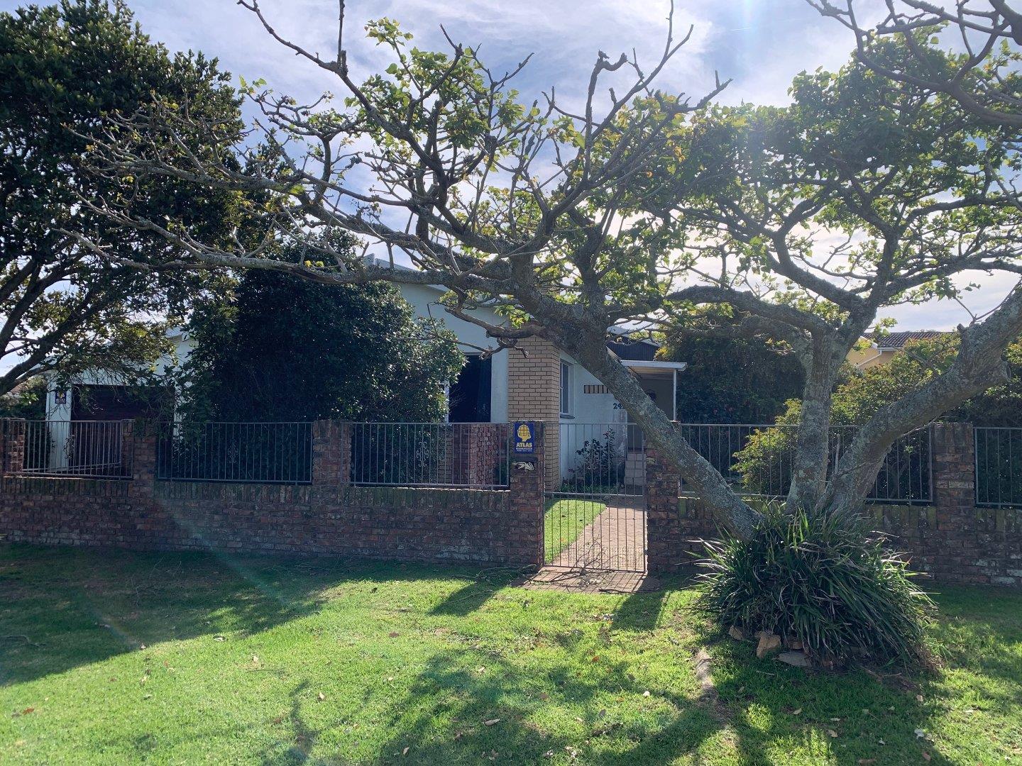 3 Bedroom House for sale in Rowallan Park 245 Van Der Stel P24