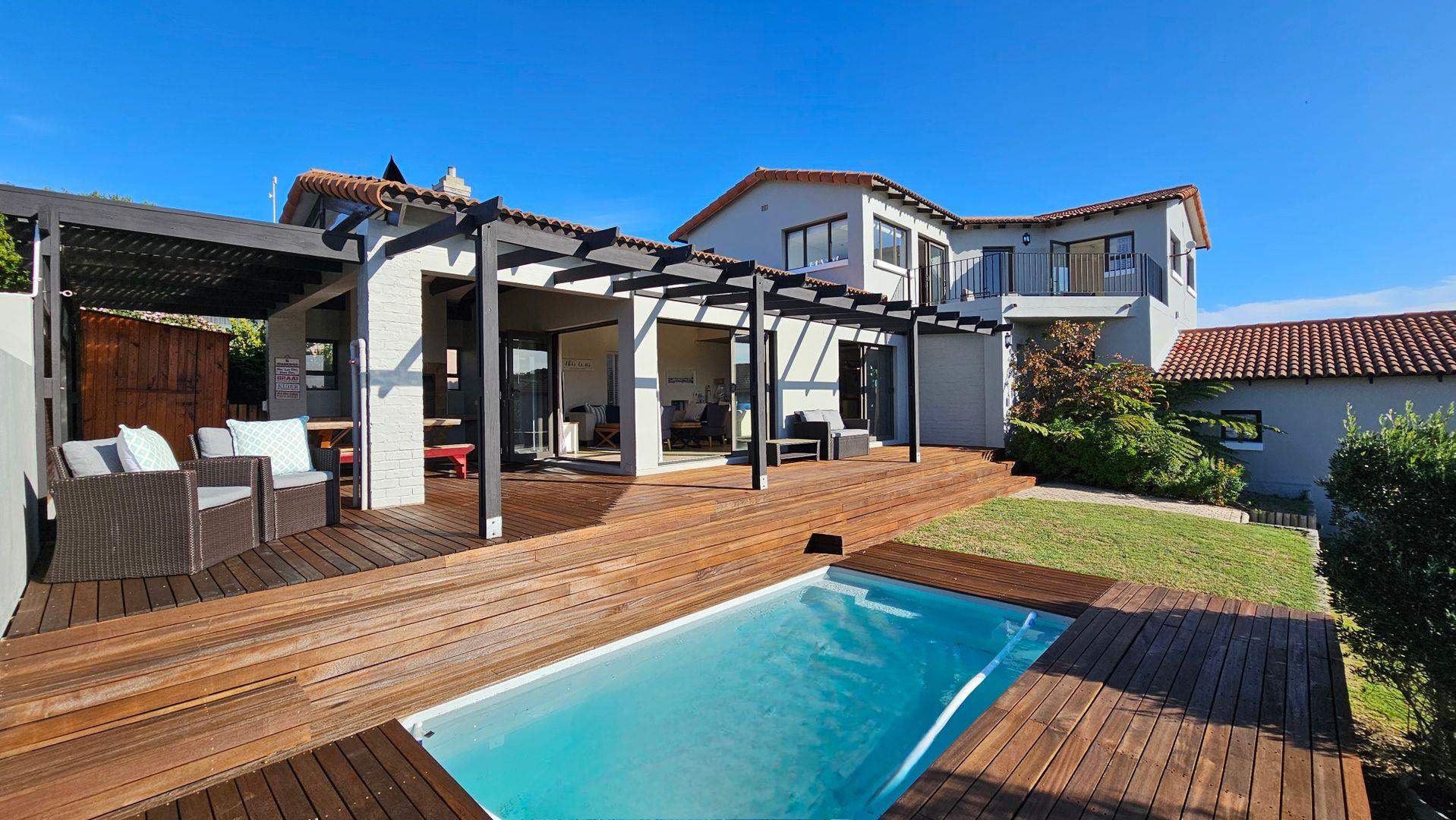 3 Bedroom House for sale in St Francis On Sea 7 Leighton Hullett Drive P24114677405