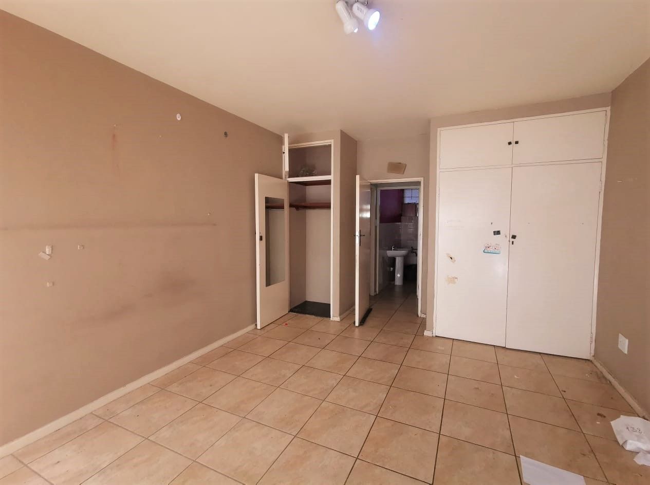 Joubert Park, Johannesburg Property Property and houses for sale in