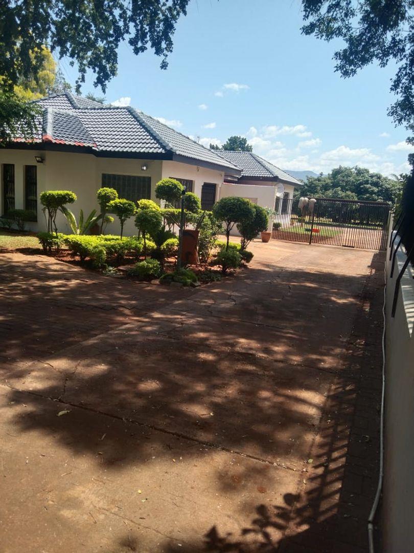 4 Bedroom House for sale in Mokopane Central P24114679150