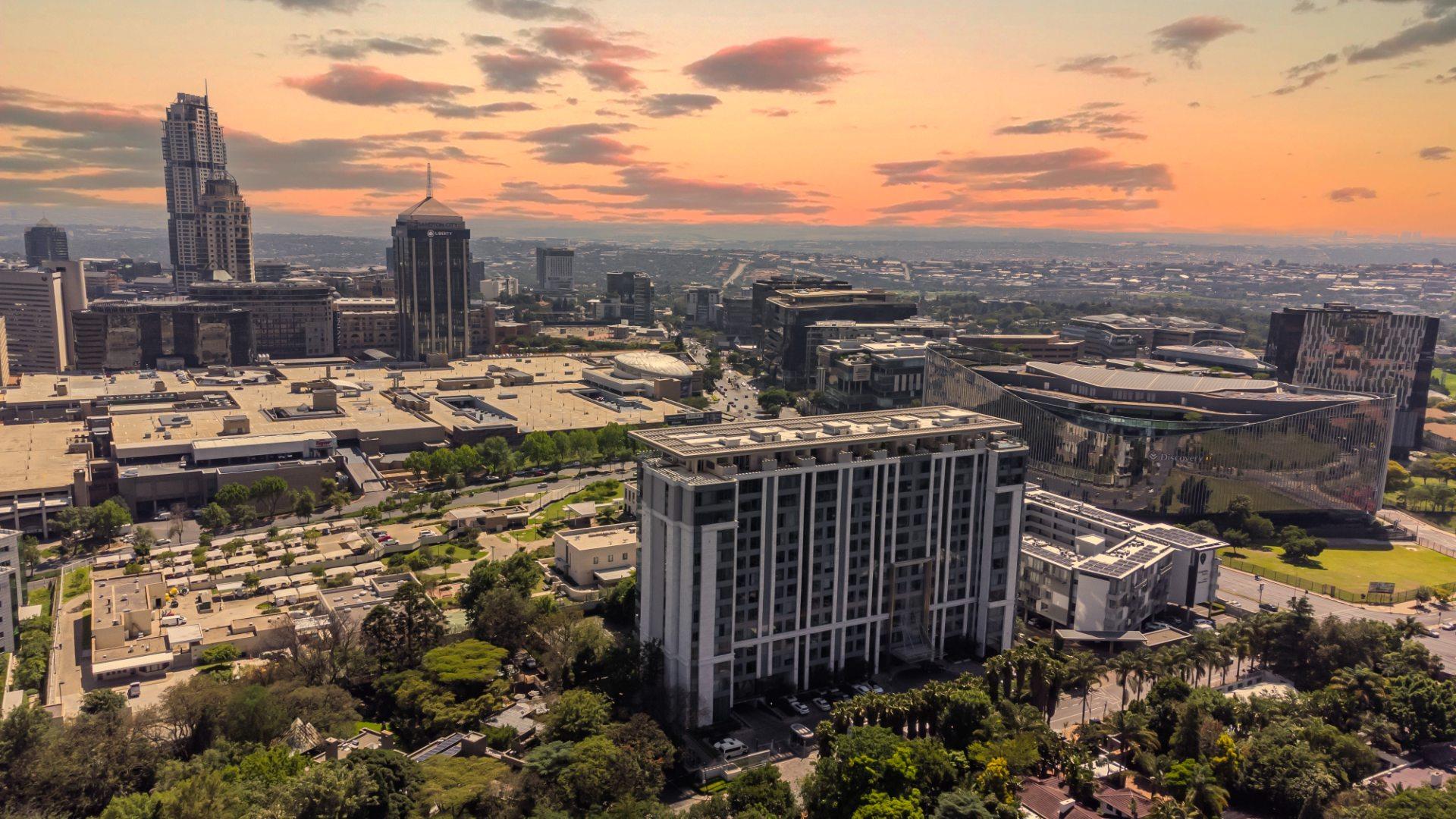 2 Bedroom Apartment / flat for sale in Sandhurst Embassy Towers, 4