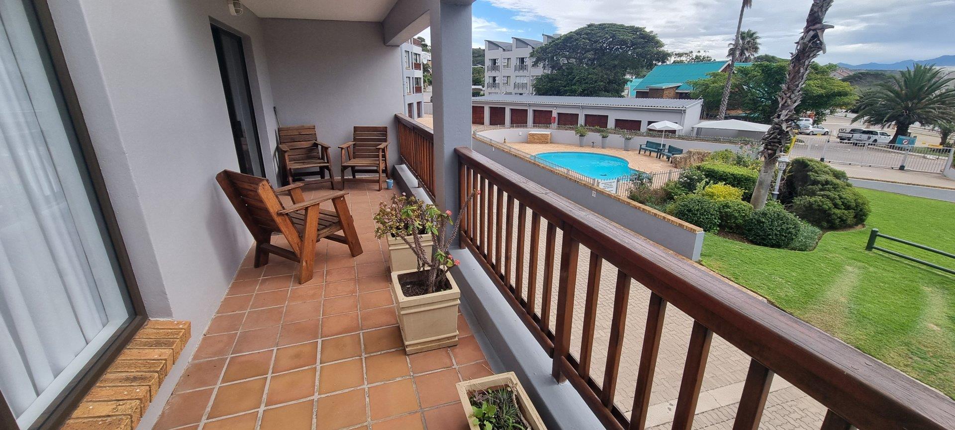 2 Bedroom Apartment / flat for sale in Boland Park D33 The Lofts