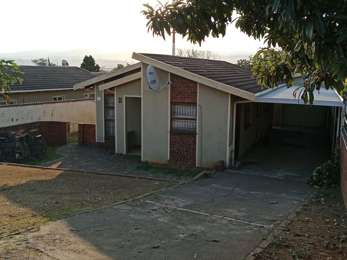 3 Bedroom House for sale in Panorama Gardens P24114683083