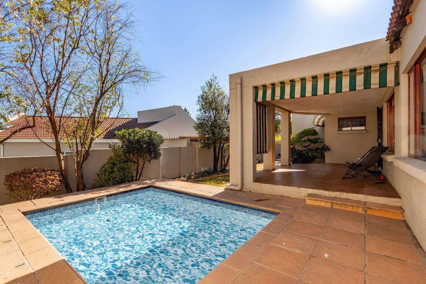 3 Bedroom House to rent in Douglasdale P24114683503