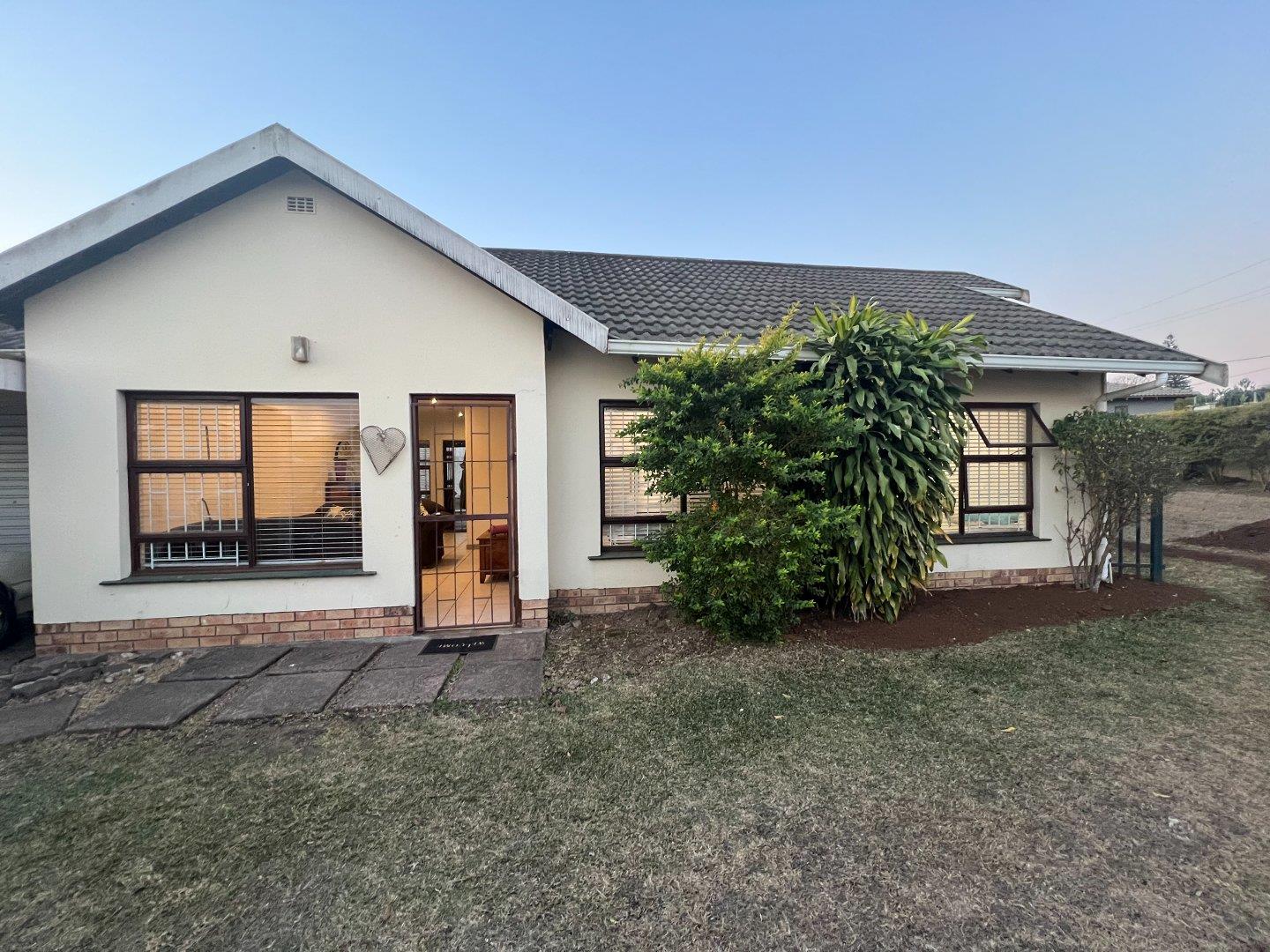 Cleland Property Property and houses for sale in Cleland