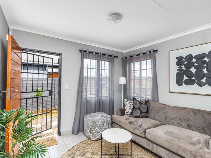 3 Bedroom House for Sale in Nellmapius