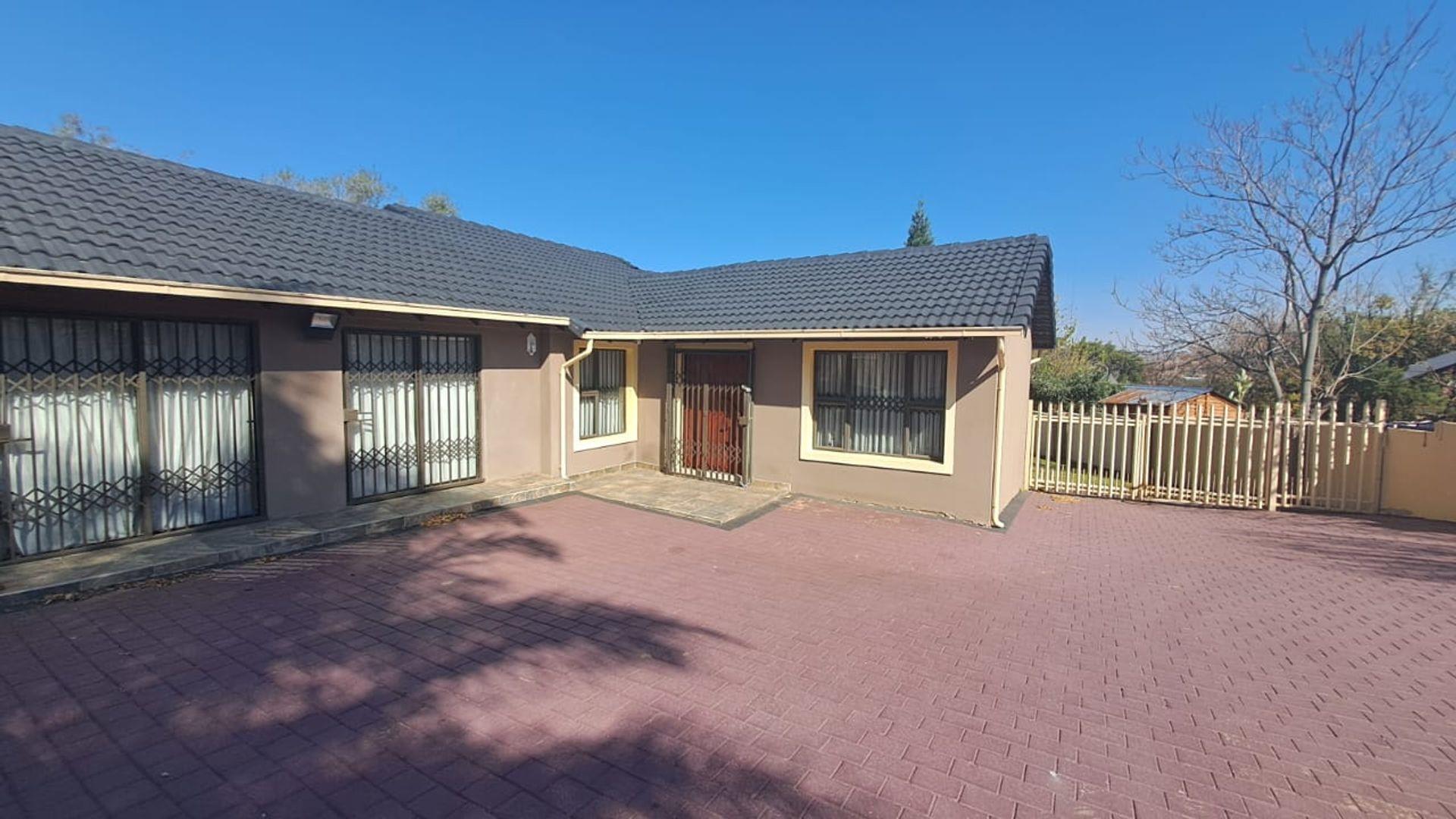 Country View, Midrand Property Property and houses for sale in