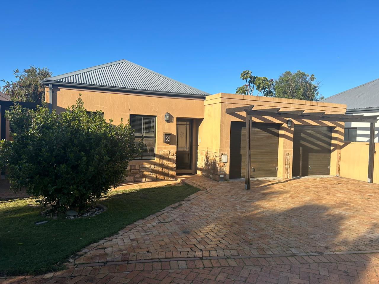 3 Bedroom House for sale in Atlantic Beach Golf Estate P24114456059