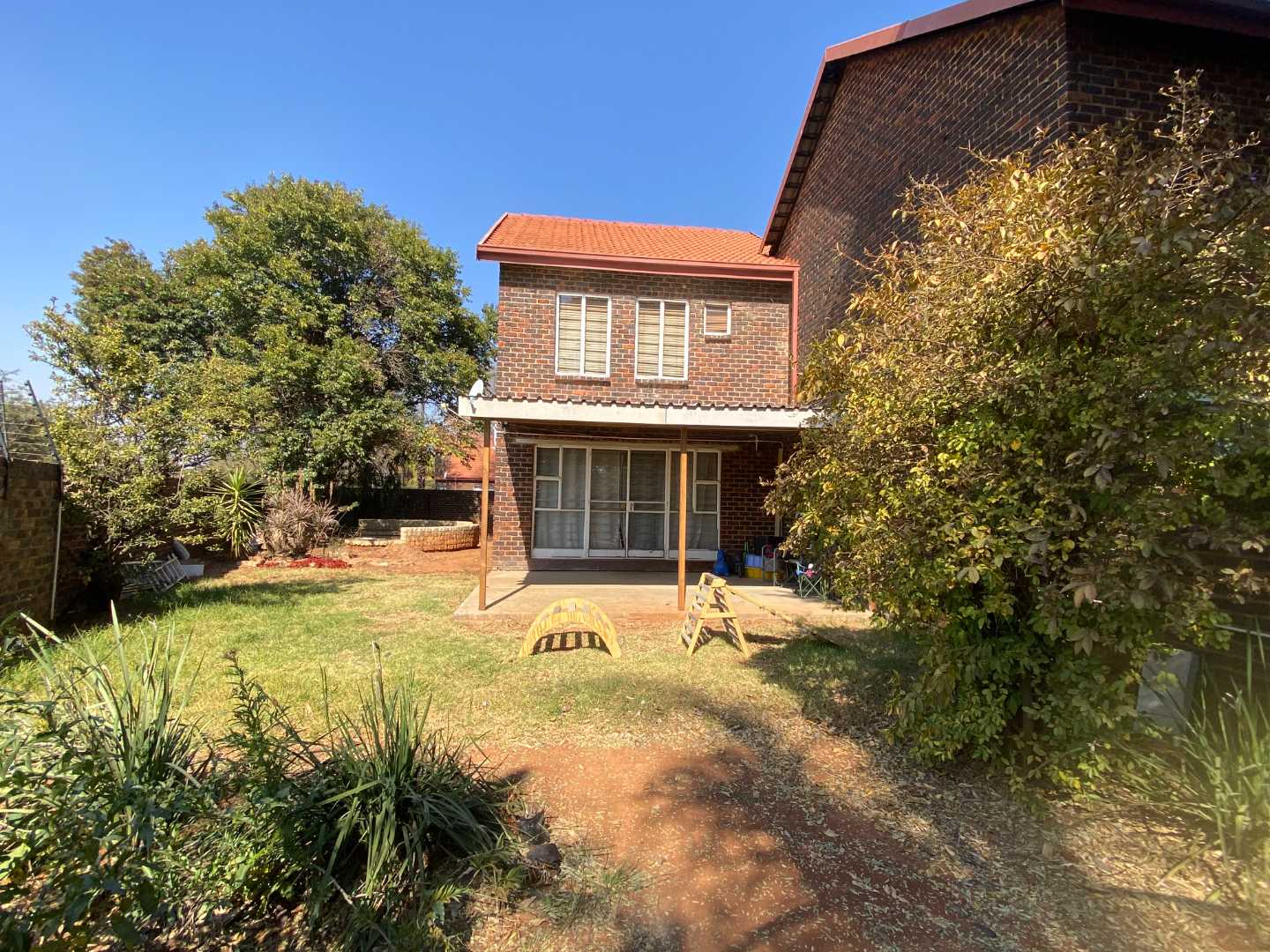 2 Bedroom Townhouse for sale in Pierre Van Ryneveld P24114693628