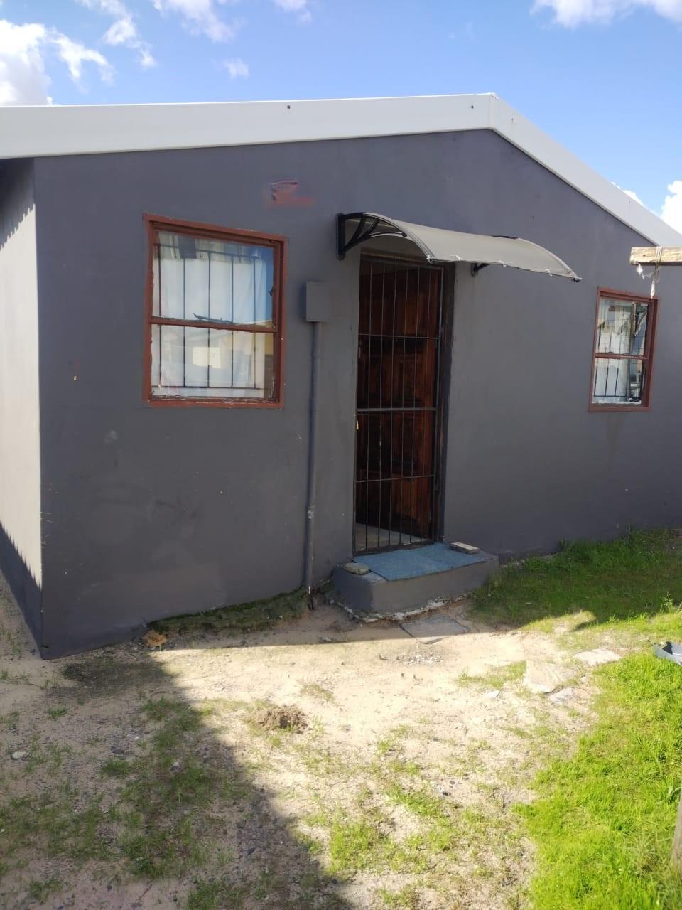 2 Bedroom House for sale in Philippi P24114693842