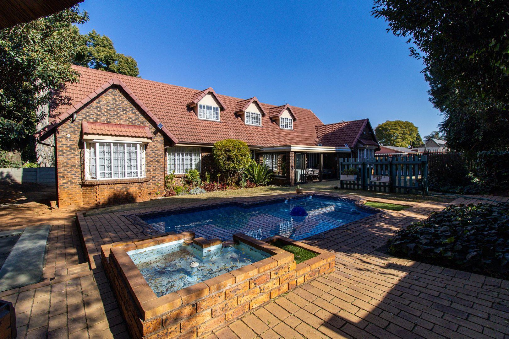 4 Bedroom House for sale in Hazeldene 9 Audrey Street P24114694055