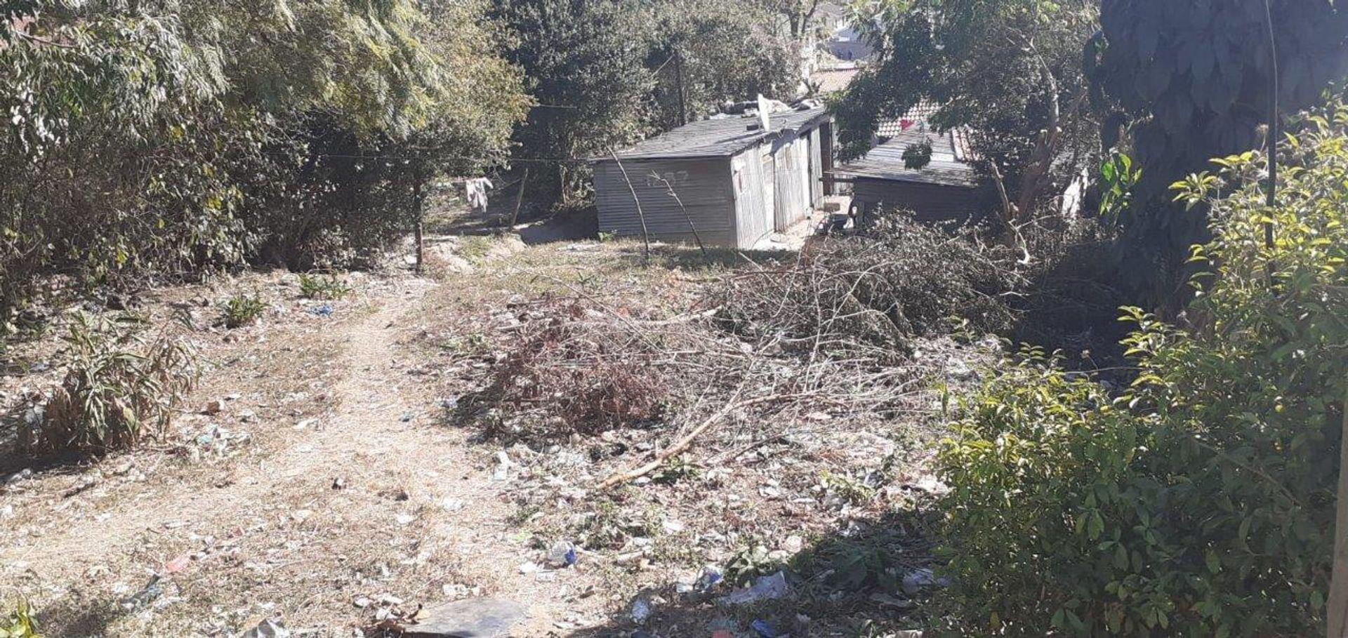 Clermont Property Vacant land / plots for sale in Clermont