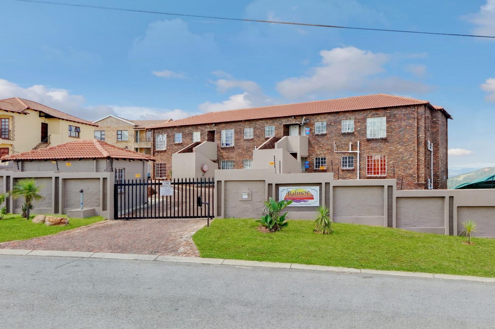 3 Bedroom Townhouse to rent in Winchester Hills P24106418615