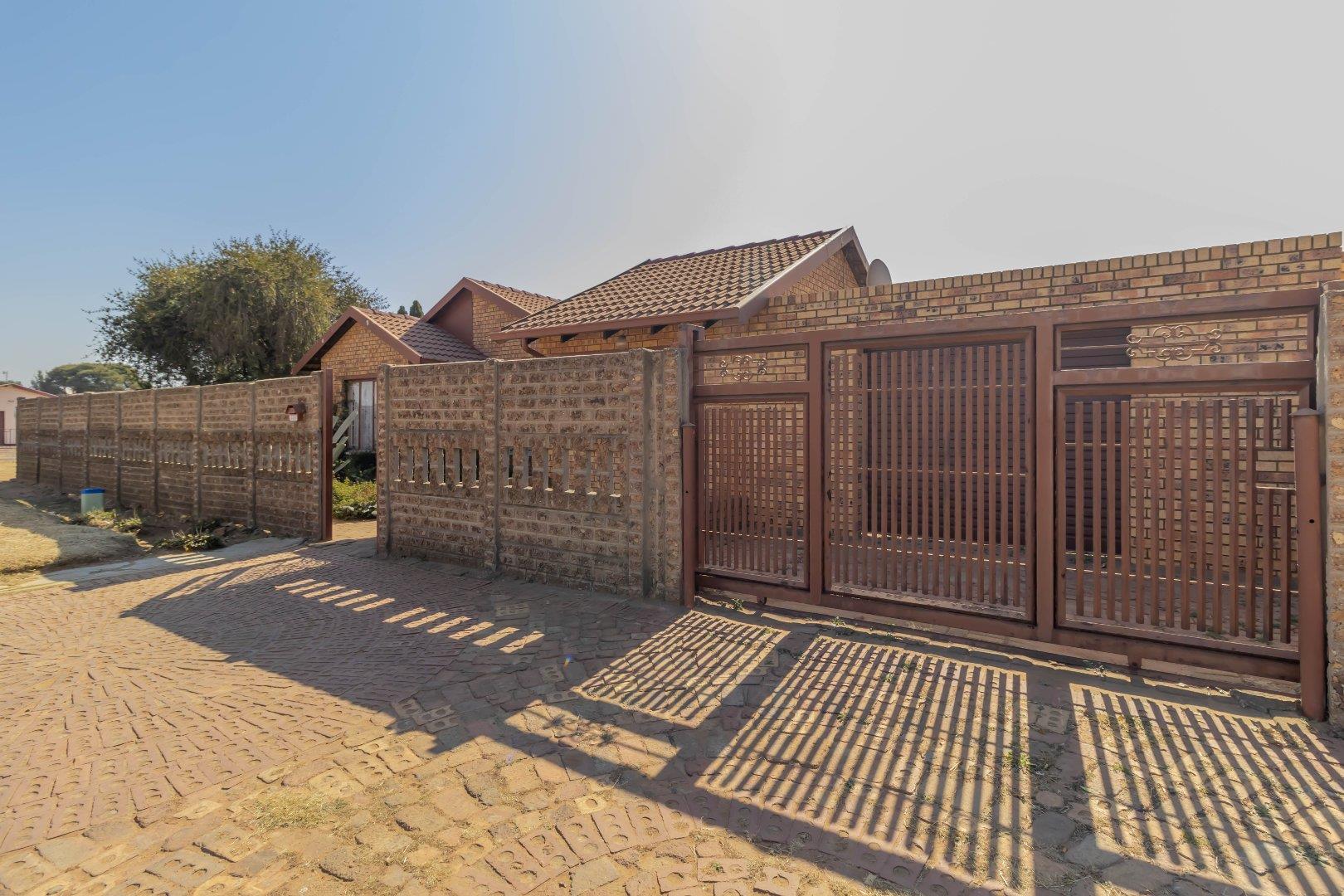 Geluksdal Property Property and houses for sale in Geluksdal