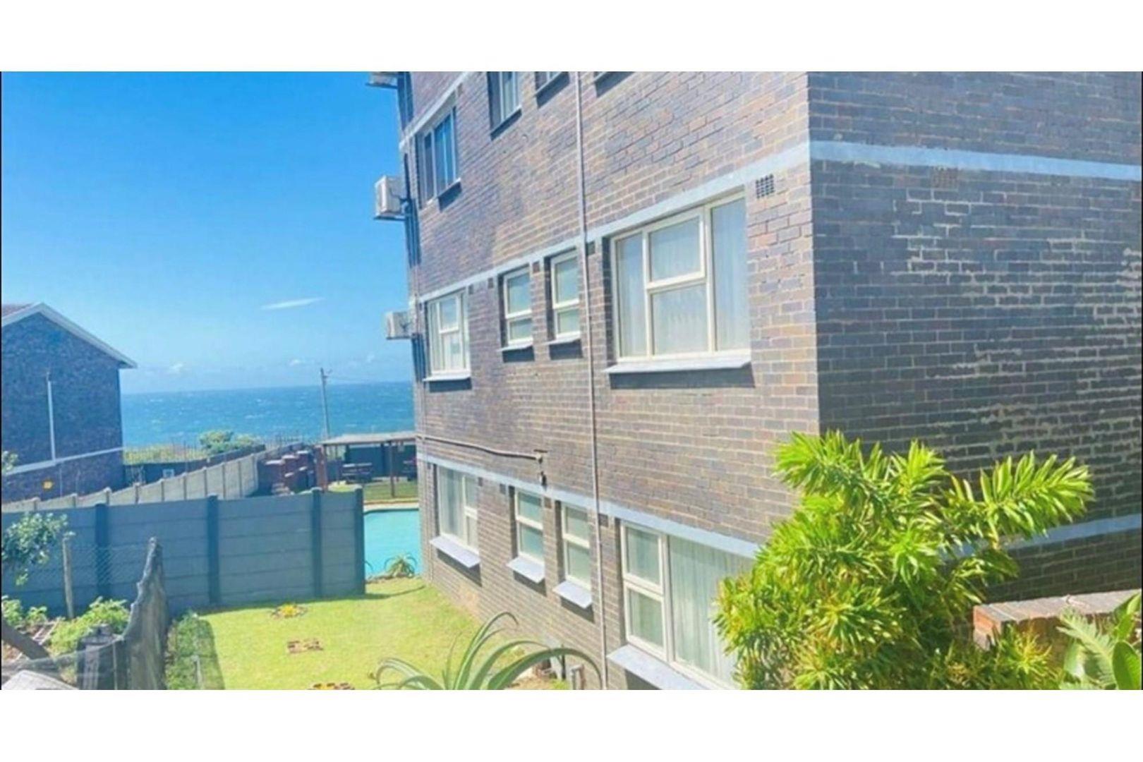 Athlone Park Property Property and houses for sale in Athlone Park