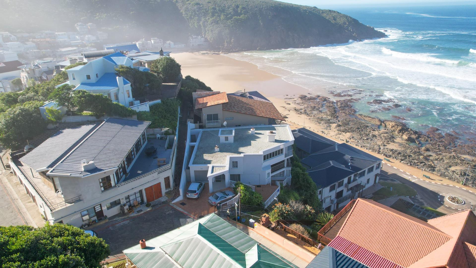 6 Bedroom House for sale in Herolds Bay 94 Skimmelkrans Drive P24114484573