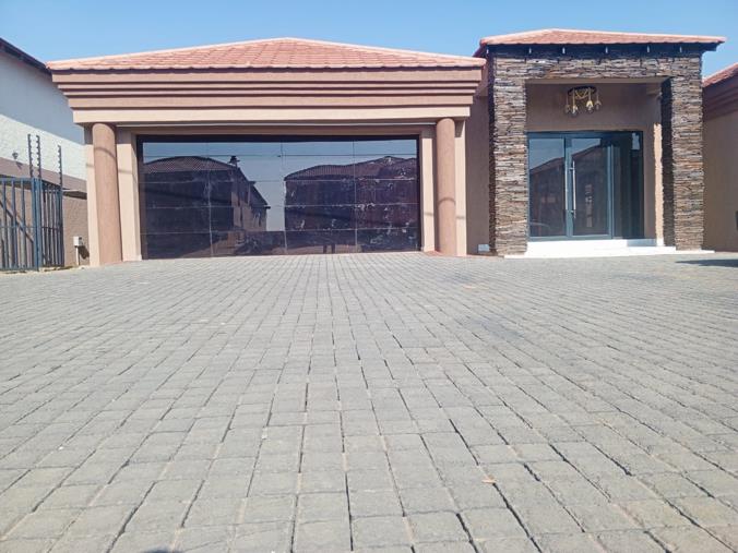 4 Bedroom House for Sale in Phakalane