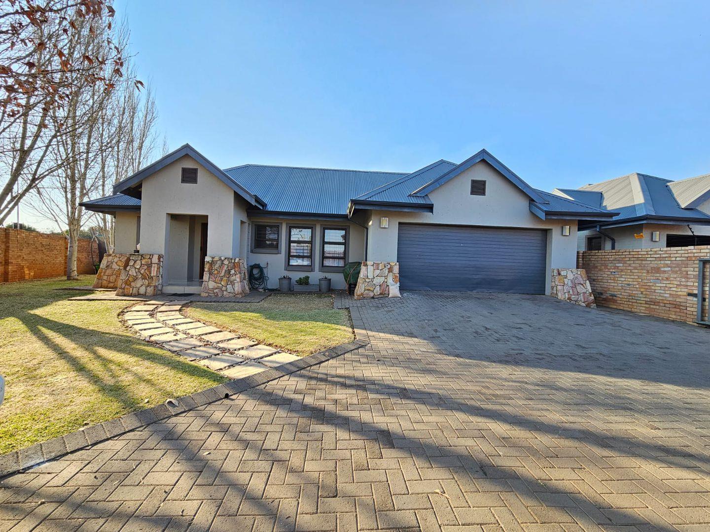 Baillie Park Property Property and houses for sale in Baillie Park