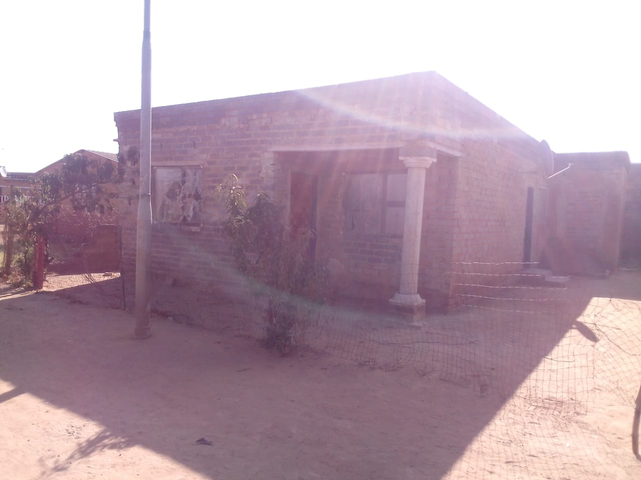 2 Bedroom House for sale in Orange Farm P24114703542