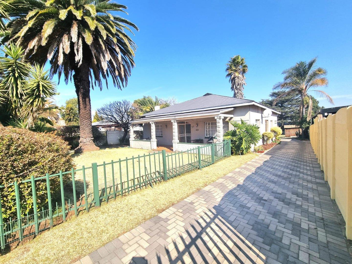 Krugersdorp North Property Property and houses for sale in