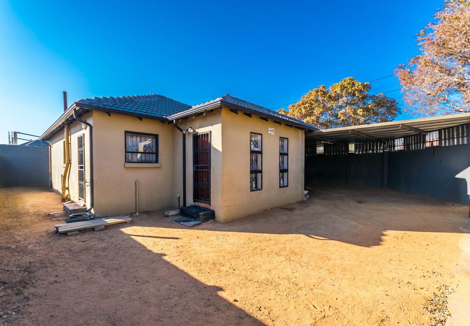 3 Bedroom House for sale in Goudrand 17 Banker Street P24114704541