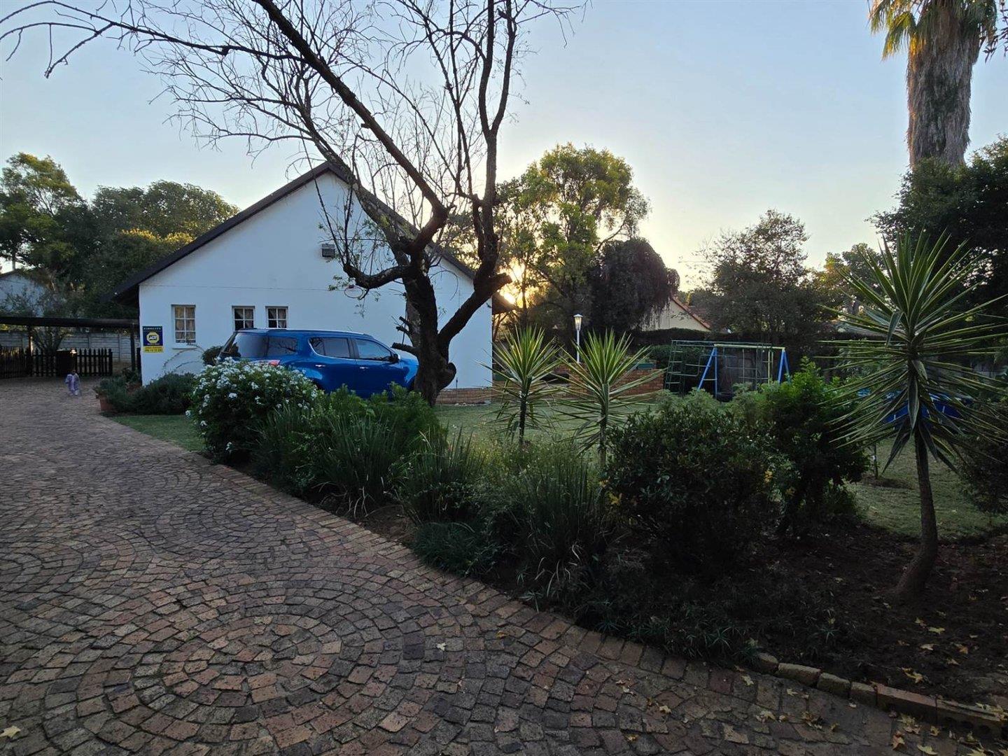 Bloubosrand Property Property and houses to rent in Bloubosrand