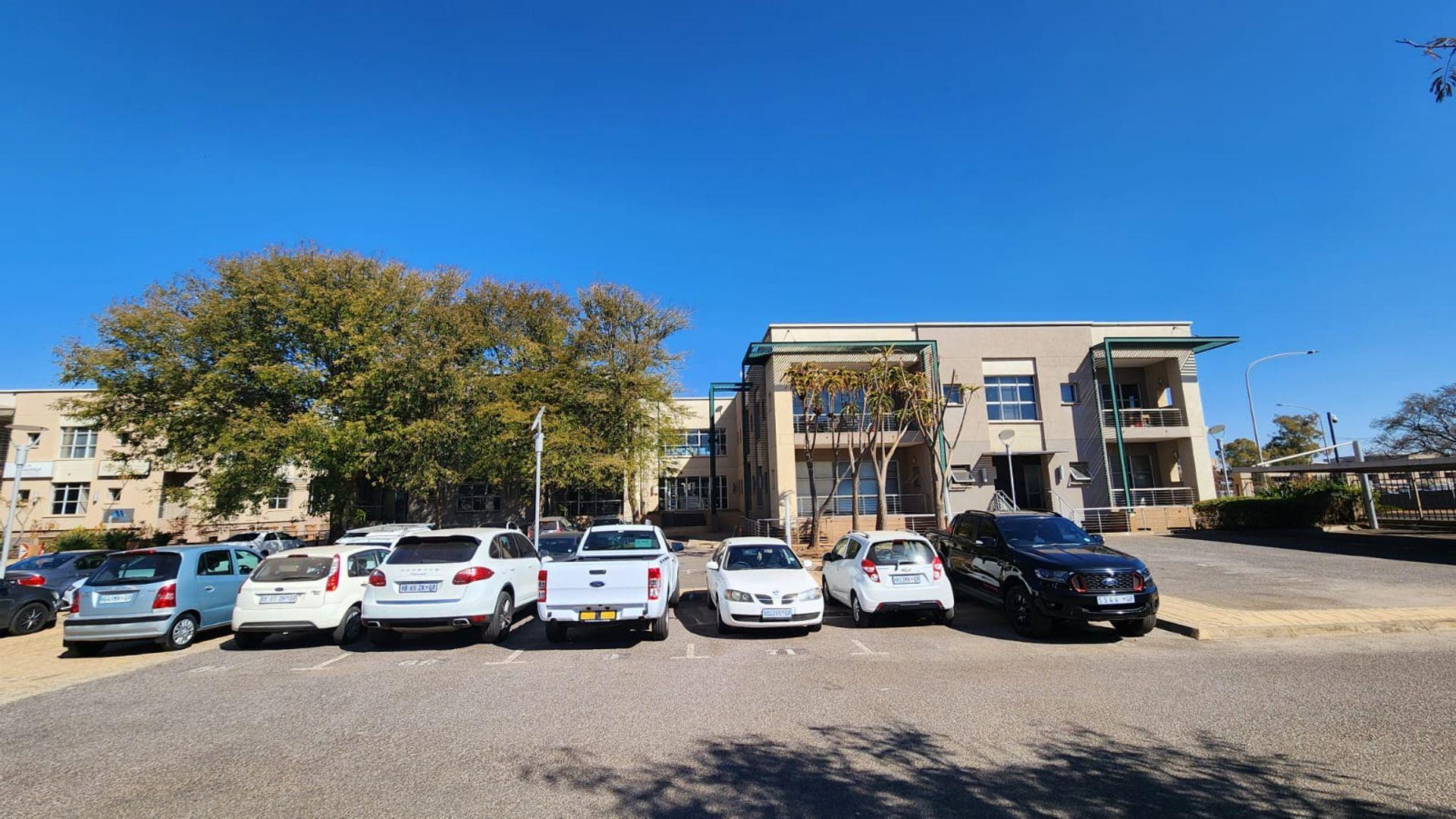 Commercial property to rent in Centurion Central Unit 2c Corporate 66