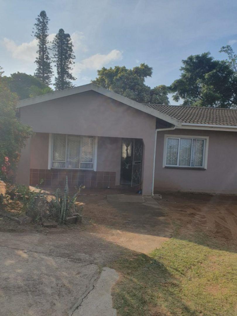 3 Bedroom House for sale in Austerville P24114706811