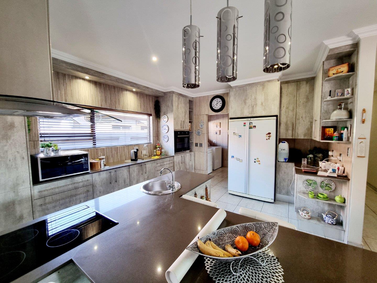 Vanderbijlpark Se 8 Property Houses for sale in Vanderbijlpark Se 8