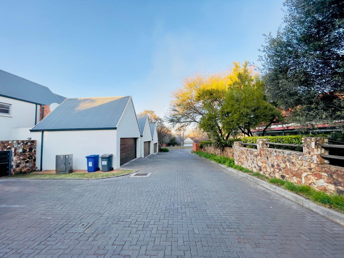 Southdowns Estate, Centurion Property Townhouses for sale in