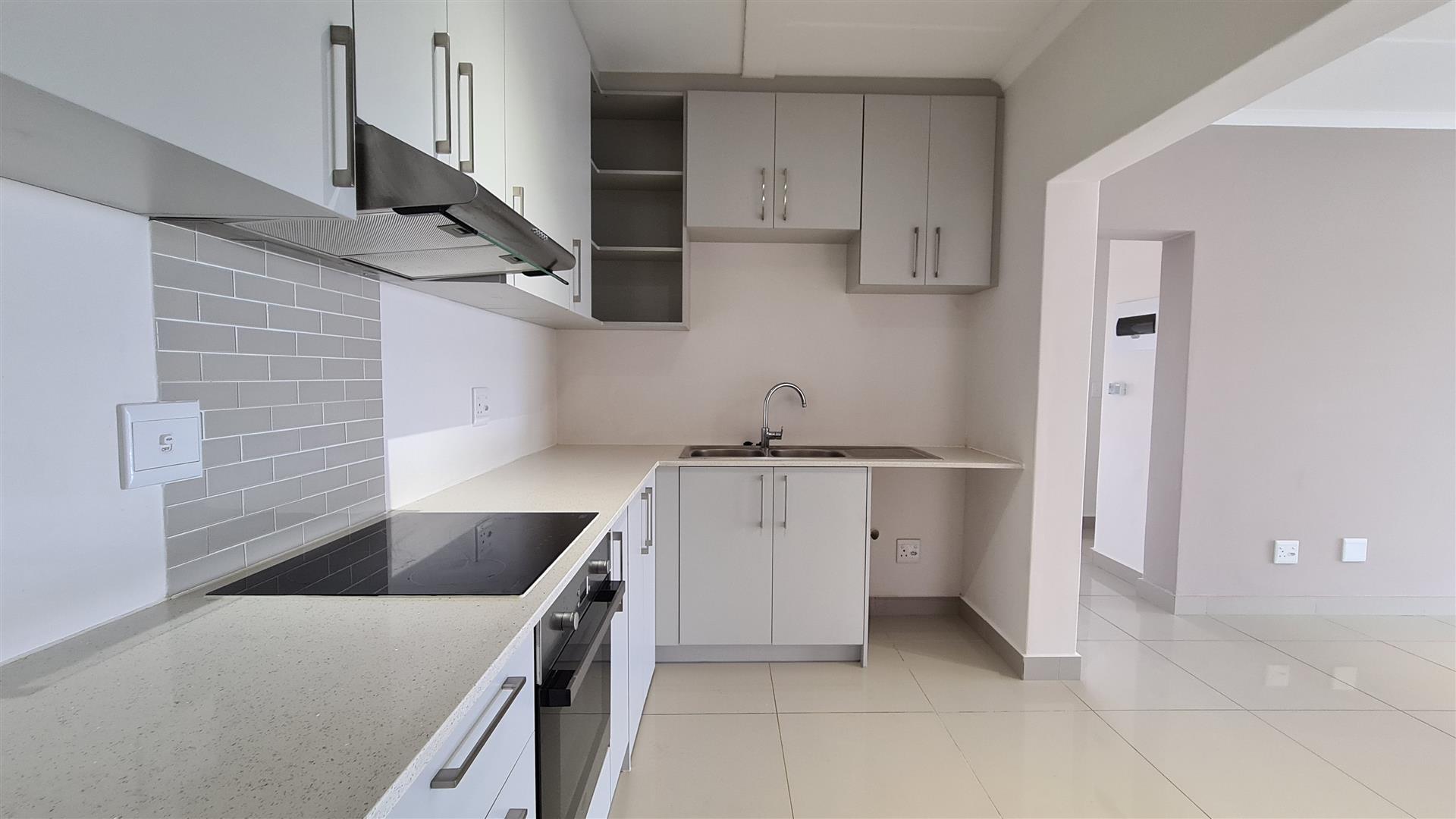 2 Bedroom Apartment / flat for sale in Kraaifontein East P24114709565